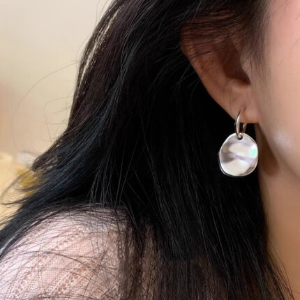Heavy Industry Korean Niche Design Pleated Texture Round Brand Earrings